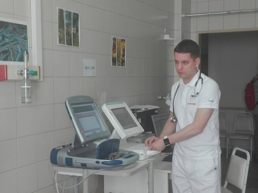 17474454_1472649339432027_1330481782_o