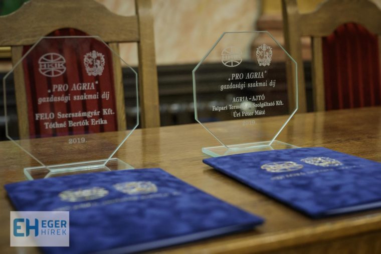 Egri agy adózók köszöntése