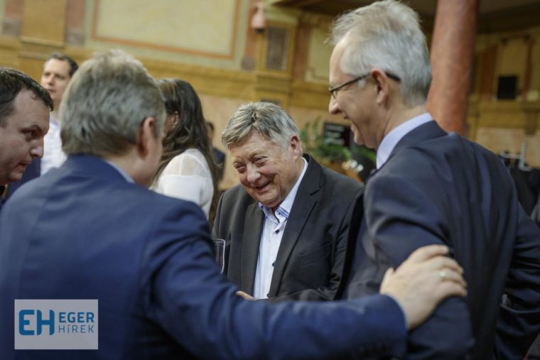 Egri agy adózók köszöntése