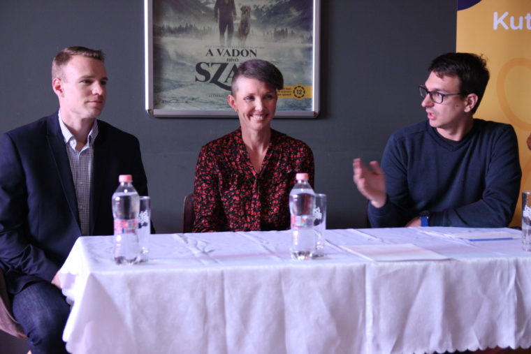 jótékonysági filmvetítés