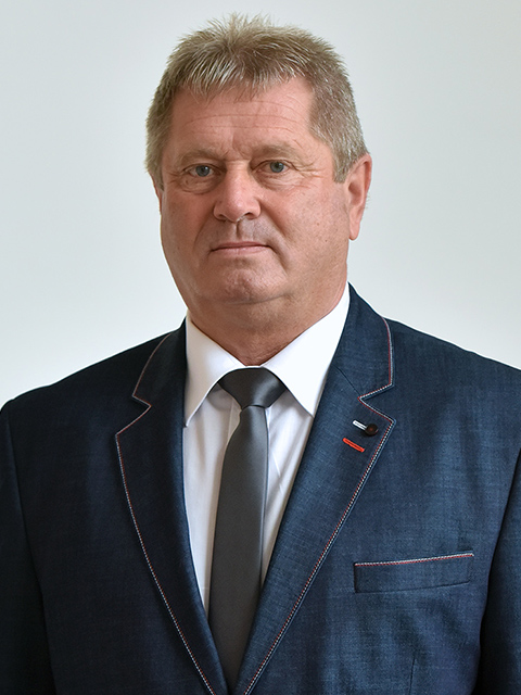 Földvári Győző