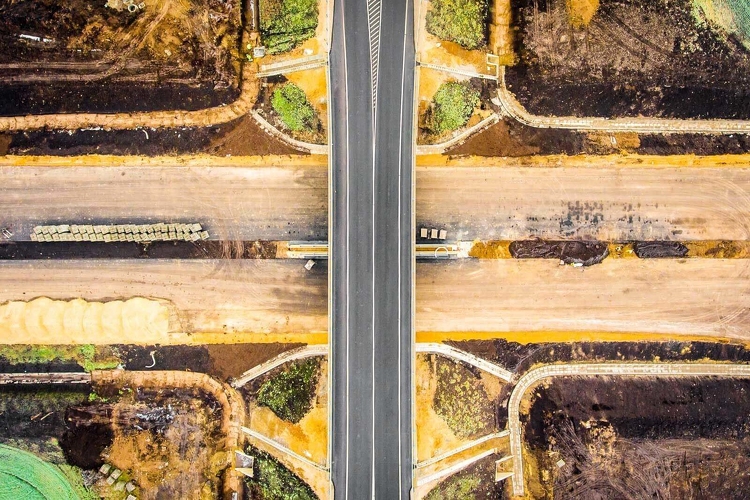 M25